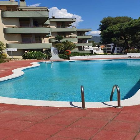 Apartamento Vacacional En Platja D'Aro ซากาโร ภายนอก รูปภาพ
