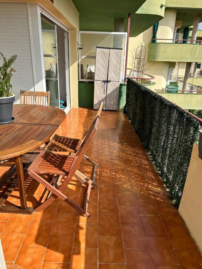 Apartamento Vacacional En Platja D'Aro ซากาโร ภายนอก รูปภาพ