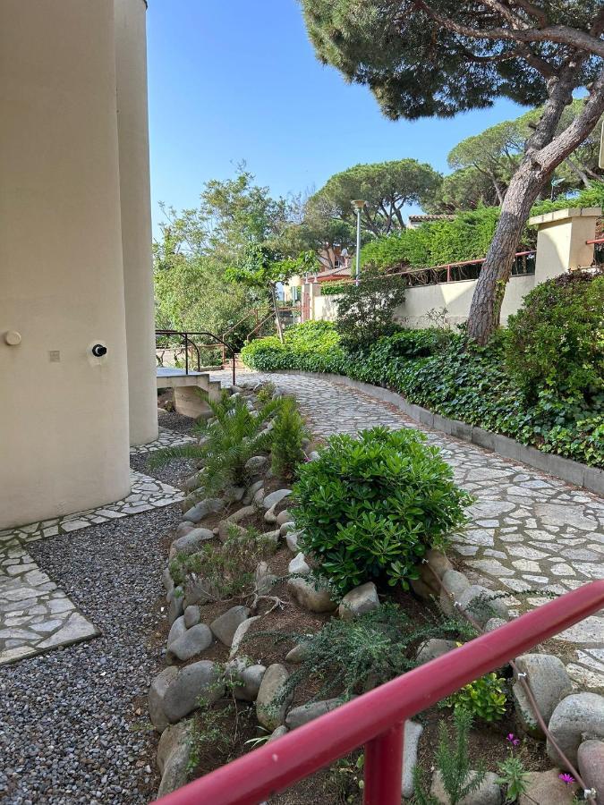 Apartamento Vacacional En Platja D'Aro ซากาโร ภายนอก รูปภาพ
