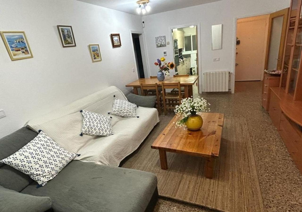 Apartamento Vacacional En Platja D'Aro ซากาโร ภายนอก รูปภาพ