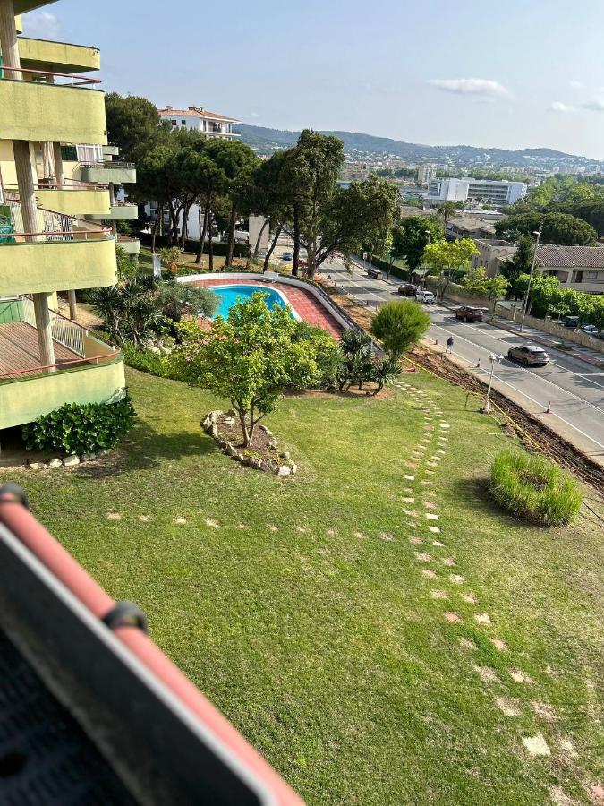 Apartamento Vacacional En Platja D'Aro ซากาโร ภายนอก รูปภาพ